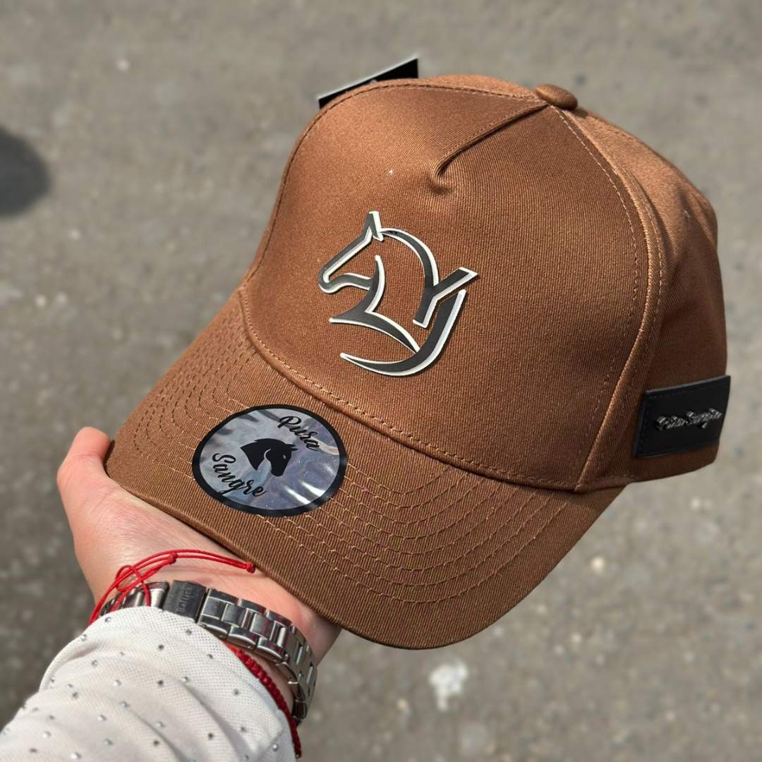 Gorras Yeison Jiménez® – La Promesa de un Legado que Inspira 🐎
