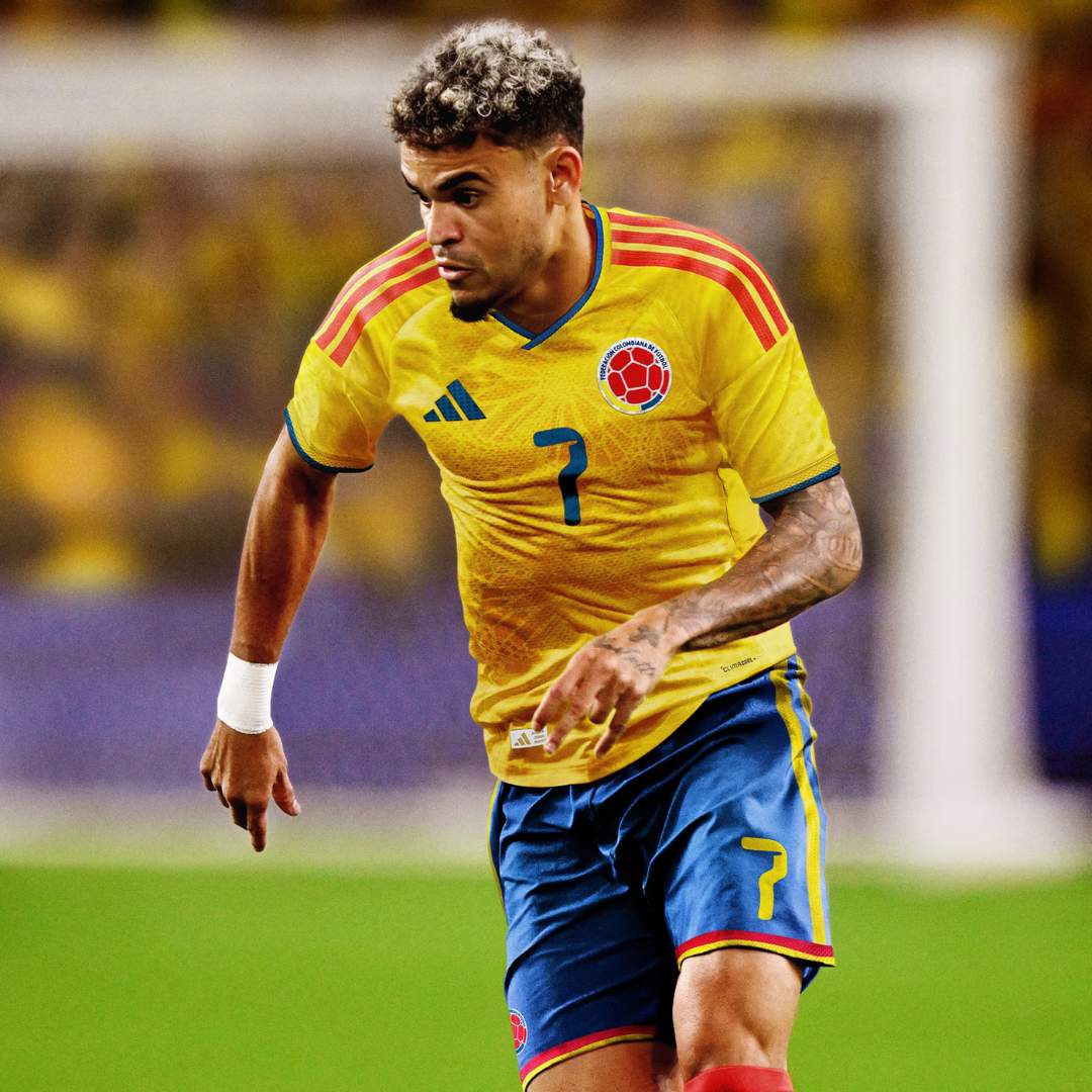 🥳⚽ Combo Camiseta Colombia FIFA 26™ + Caja Premium Edición Especial