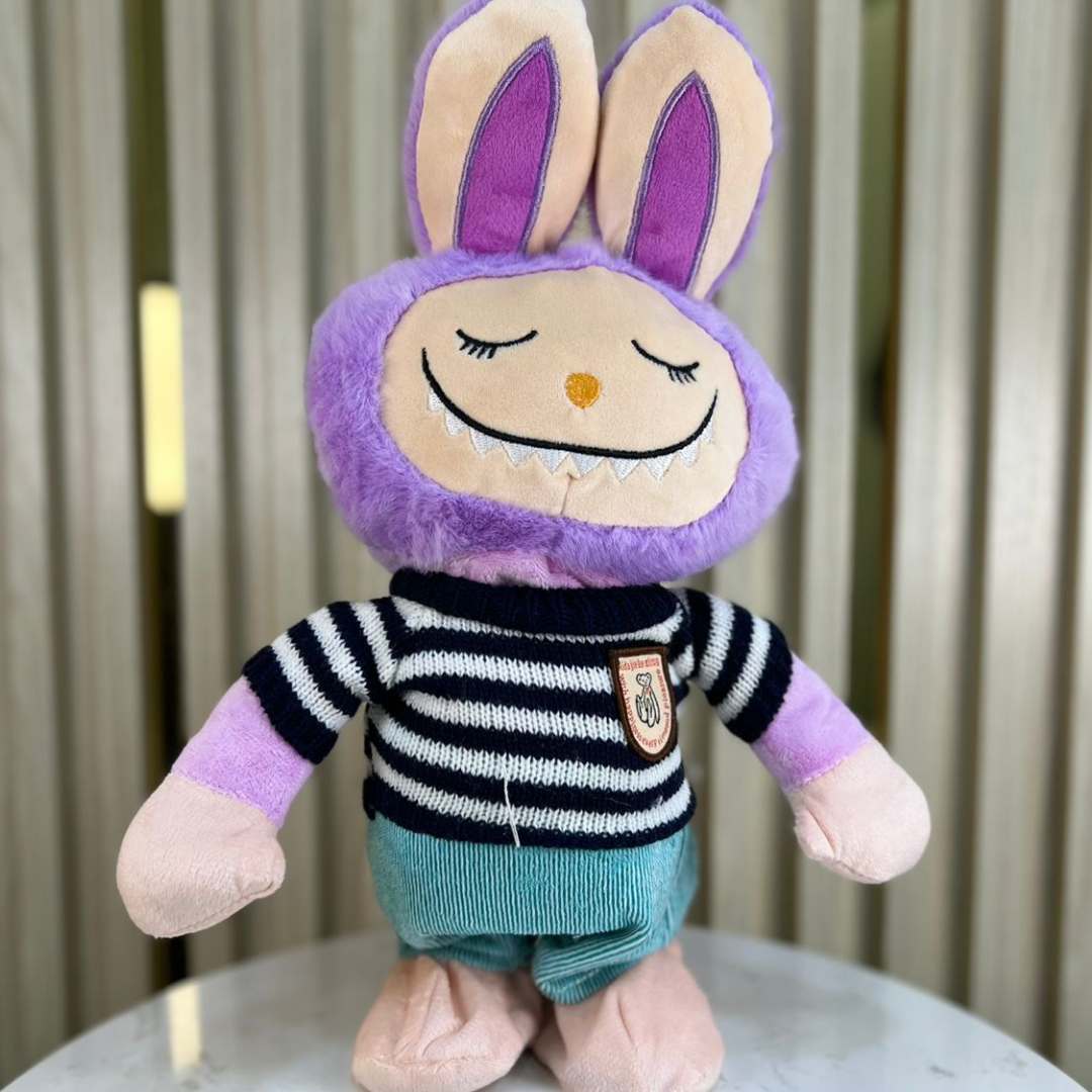 Labubu Parlanchina™ 🎀 – Habla, Canta y Camina Contigo 🎶