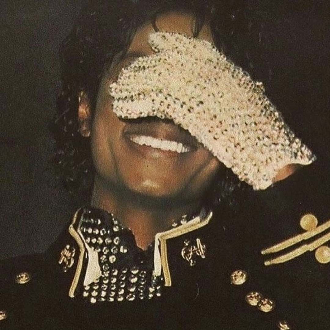 🎤🔥 Camiseta Oversize Michael Jackson™ –  Rey del Pop